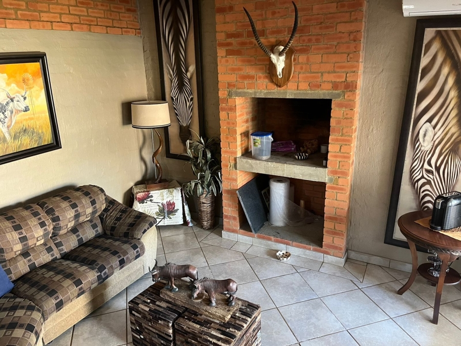 3 Bedroom Property for Sale in Waterval East North West